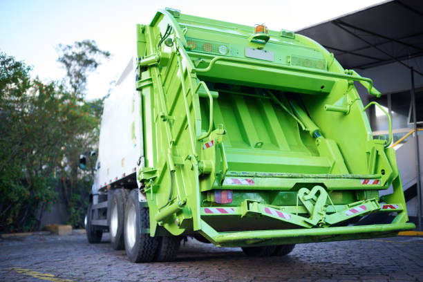 Best Construction Debris Removal  in Lewisburg, OH